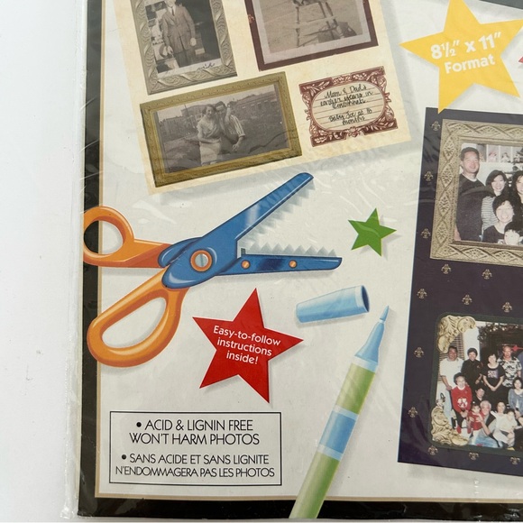 MEMORY KITS 8 PAGE SCRAPBOOK KIT NWT - Picture 3 of 16